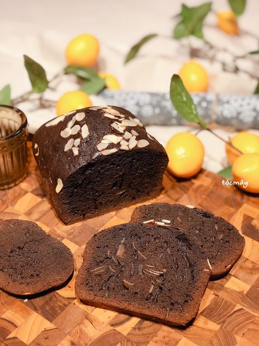 cách làm bánh mì chocolate hạnh nhân bằng máy Zojirushi