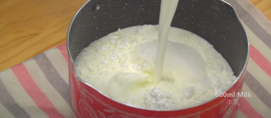 cách làm bánh sữa tươi chiên - Ảnh 1